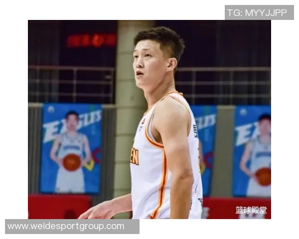 深圳篮球队教练组重组周鹏重返球员阵容郑永刚担任助教顾全球员兼任助教